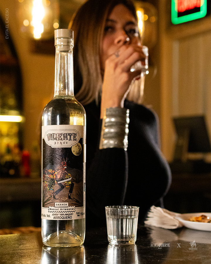 Mezcal Artesanal de Oaxaca Valiente Bravo Arroqueño 750 ml